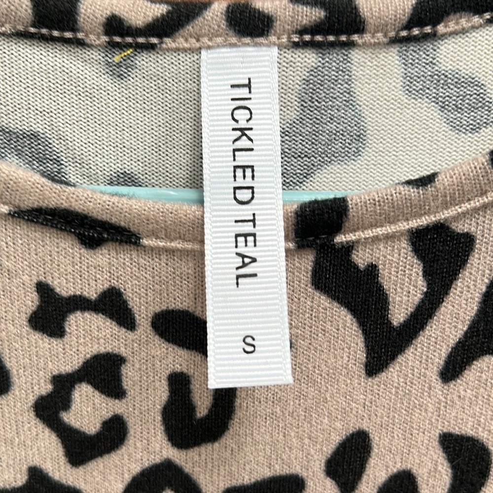 Leopard Maxi Dress - Picture 2 of 5